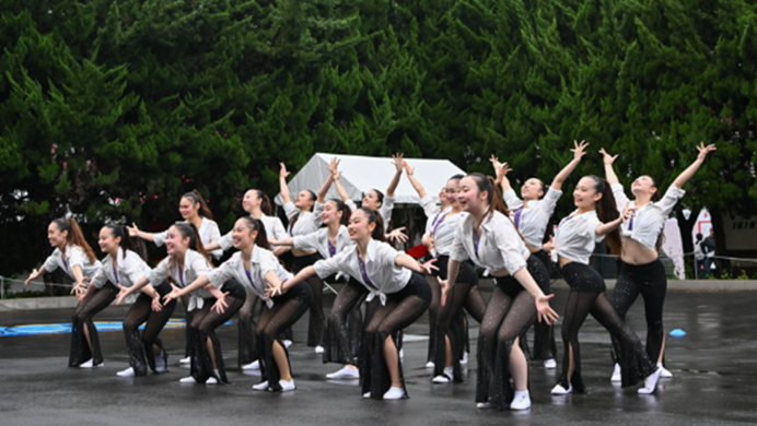 東京女子体育大学　新体操競技部　ダンスパフォーマンス