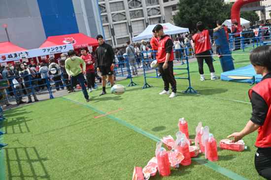 ラグビーボーリング