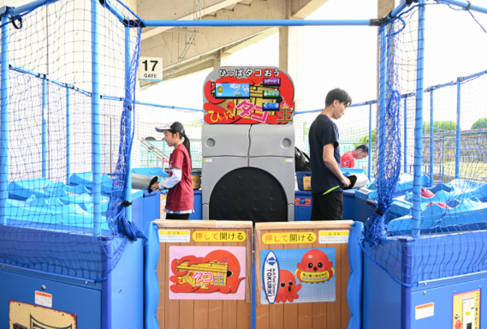 エレメカ機「ひっぱたこ王」（1台）