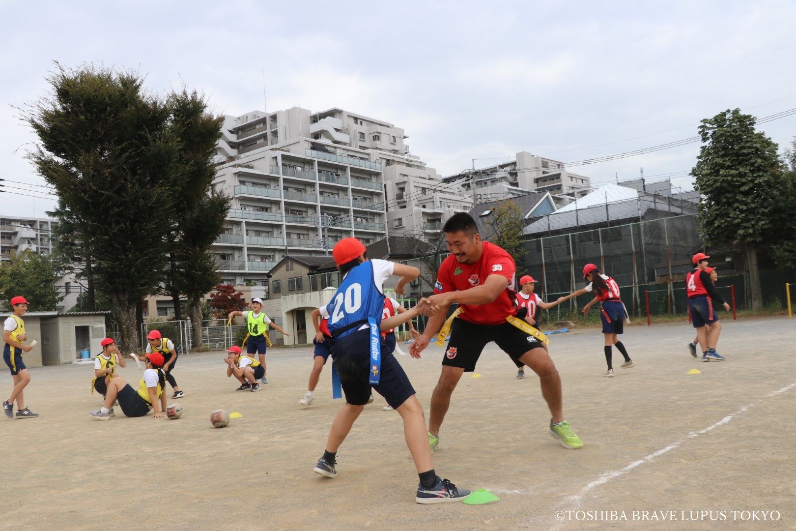 府中 市立 本 宿 小学校
