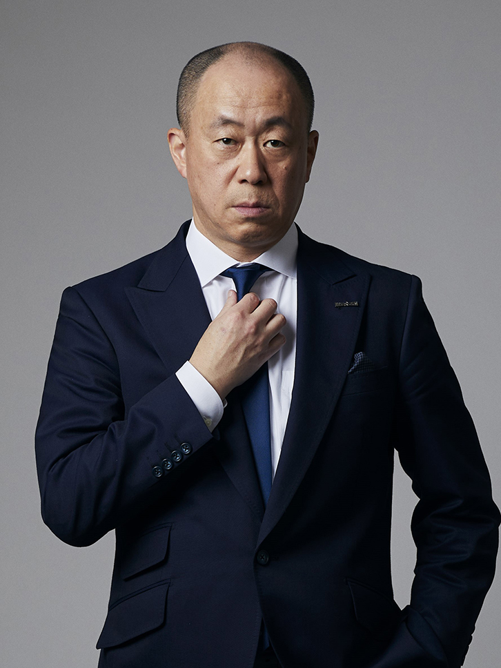 代表取締役社長 荒岡　義和 YOSHIKAZU ARAOKA